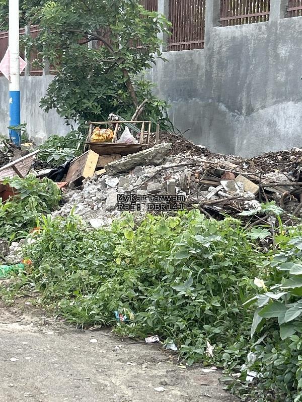 Debris